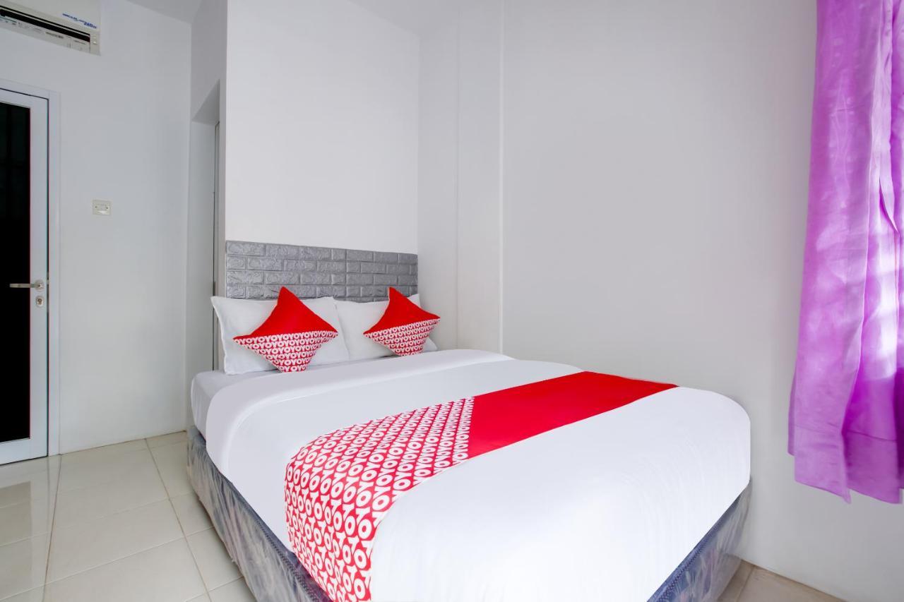 Oyo 3279 Joy Residence Samarinda Luaran gambar