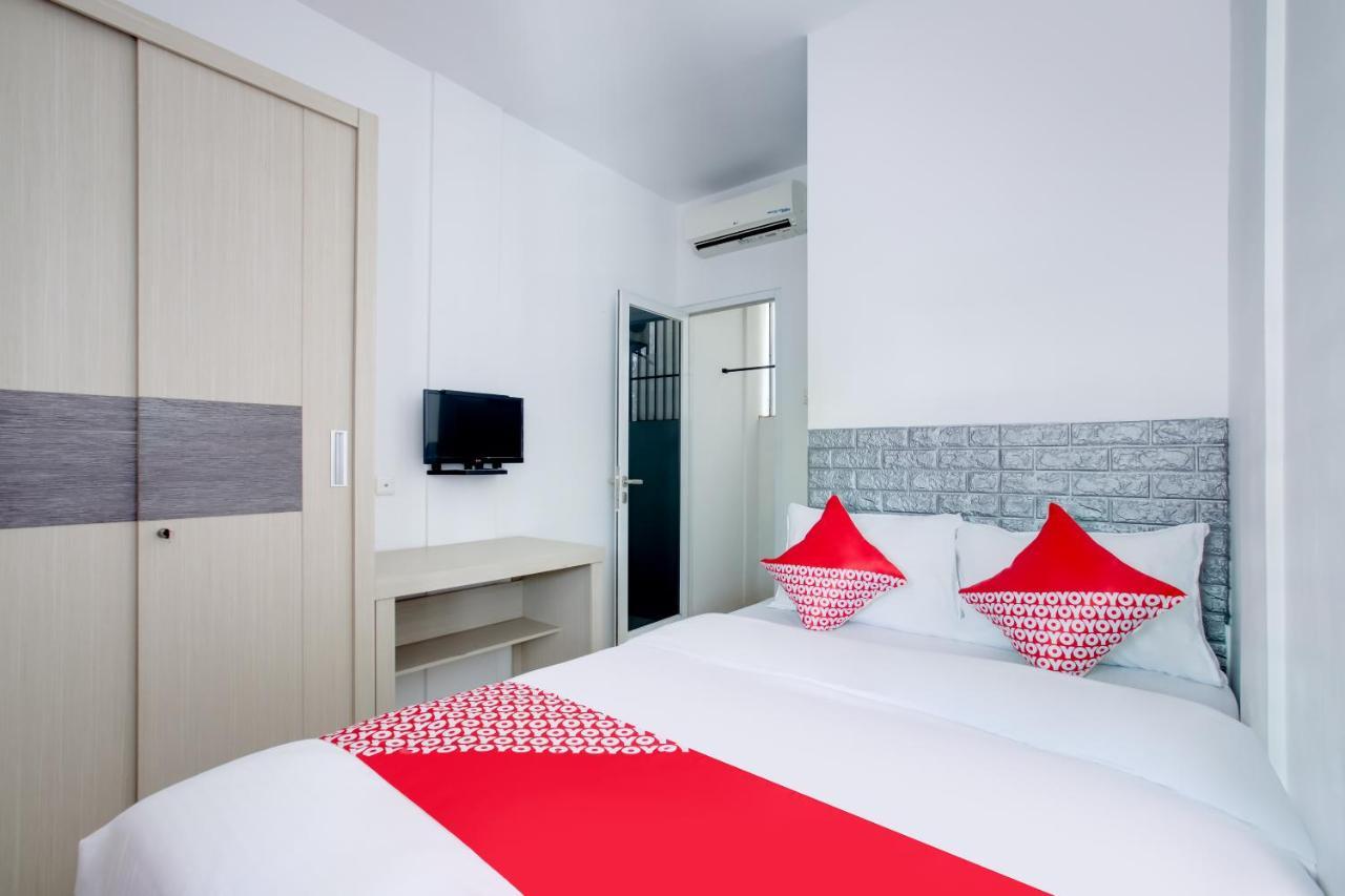 Oyo 3279 Joy Residence Samarinda Luaran gambar